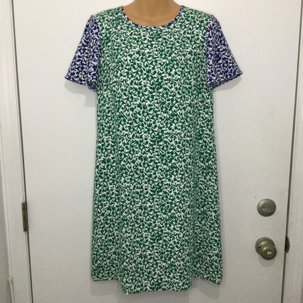 Anne‎ Taylor petite cottage ore micro floral dress